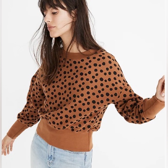 💥PRICE DROP💥 Pleat-Sleeve Sweatshirt in Leopard Dot - Picture 3 of 9